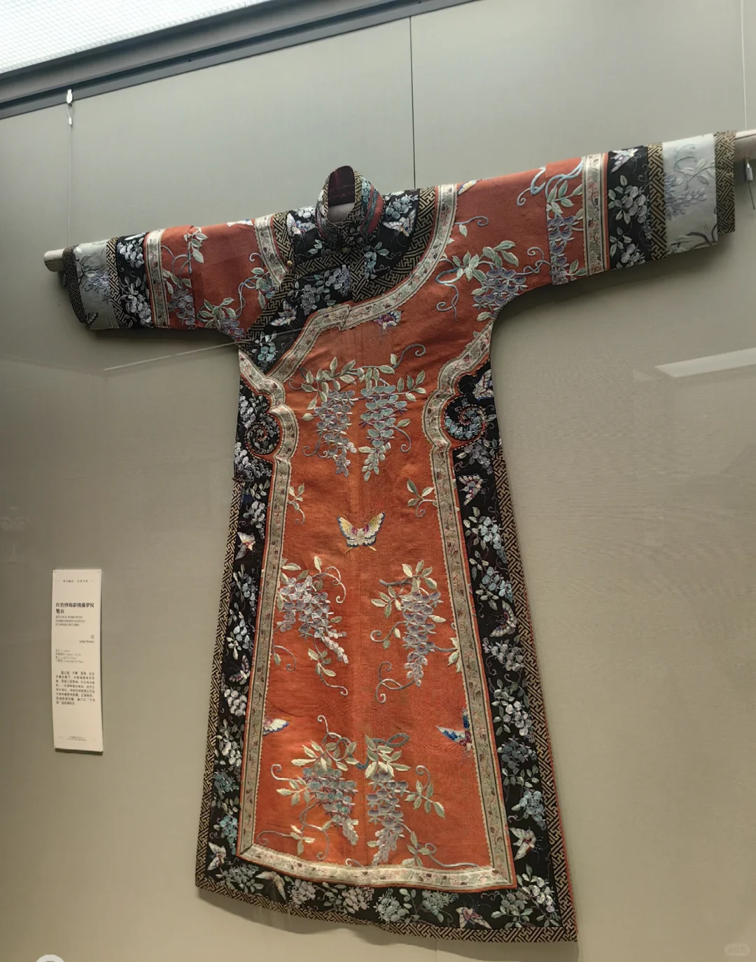 清华大学艺术馆明清服饰展