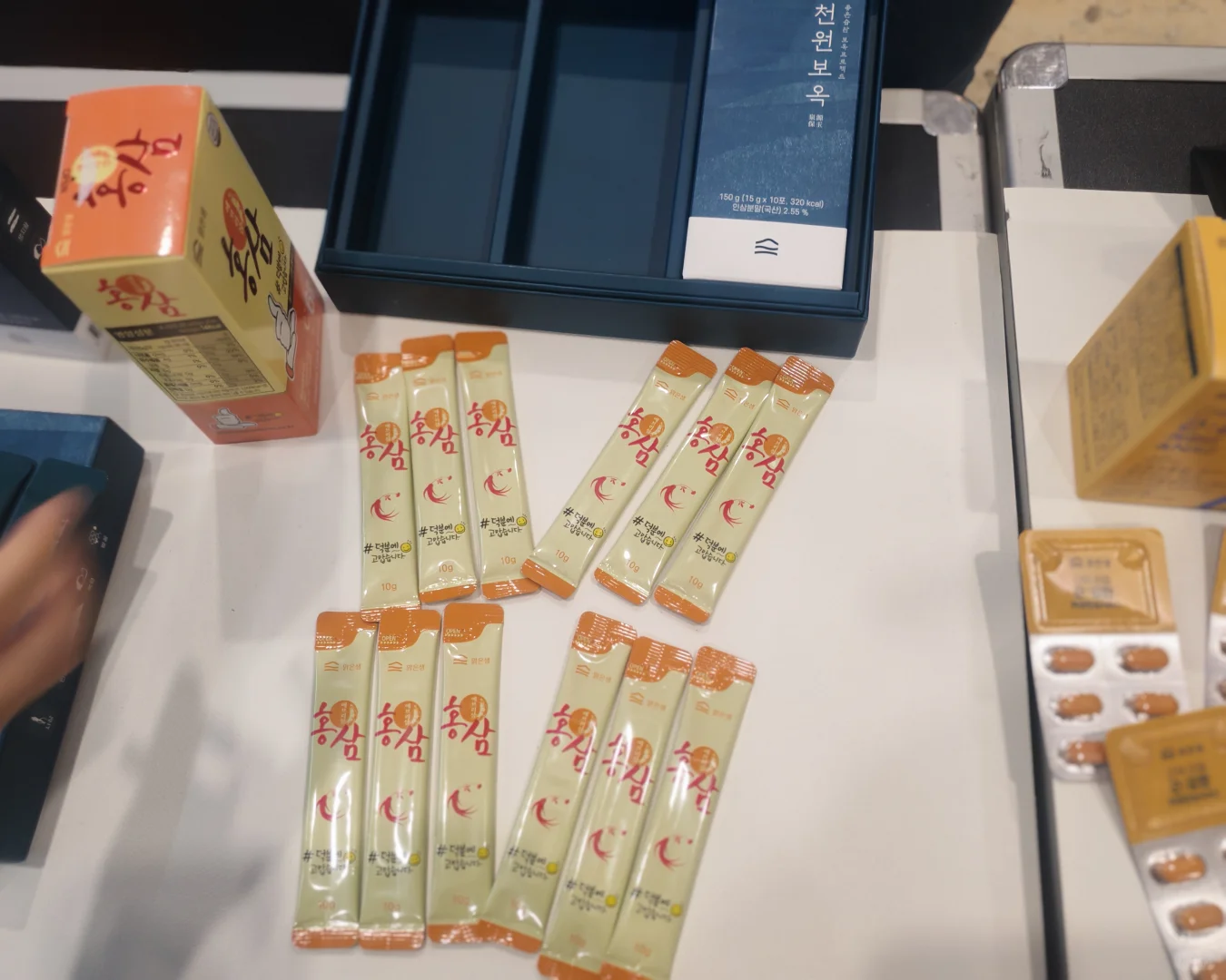 小韩商品展来噜
