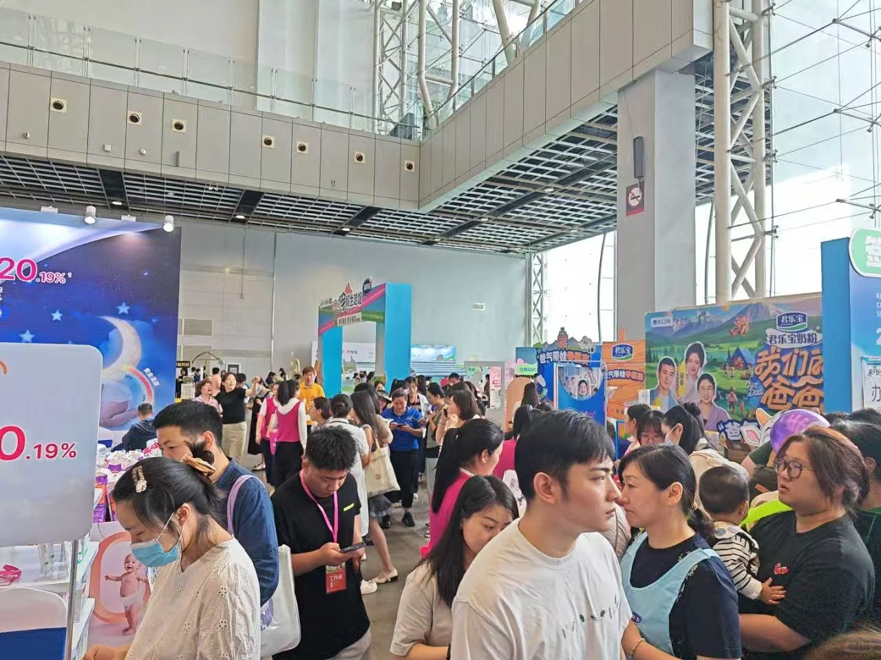 孩子王孕婴童展会炫酷来袭