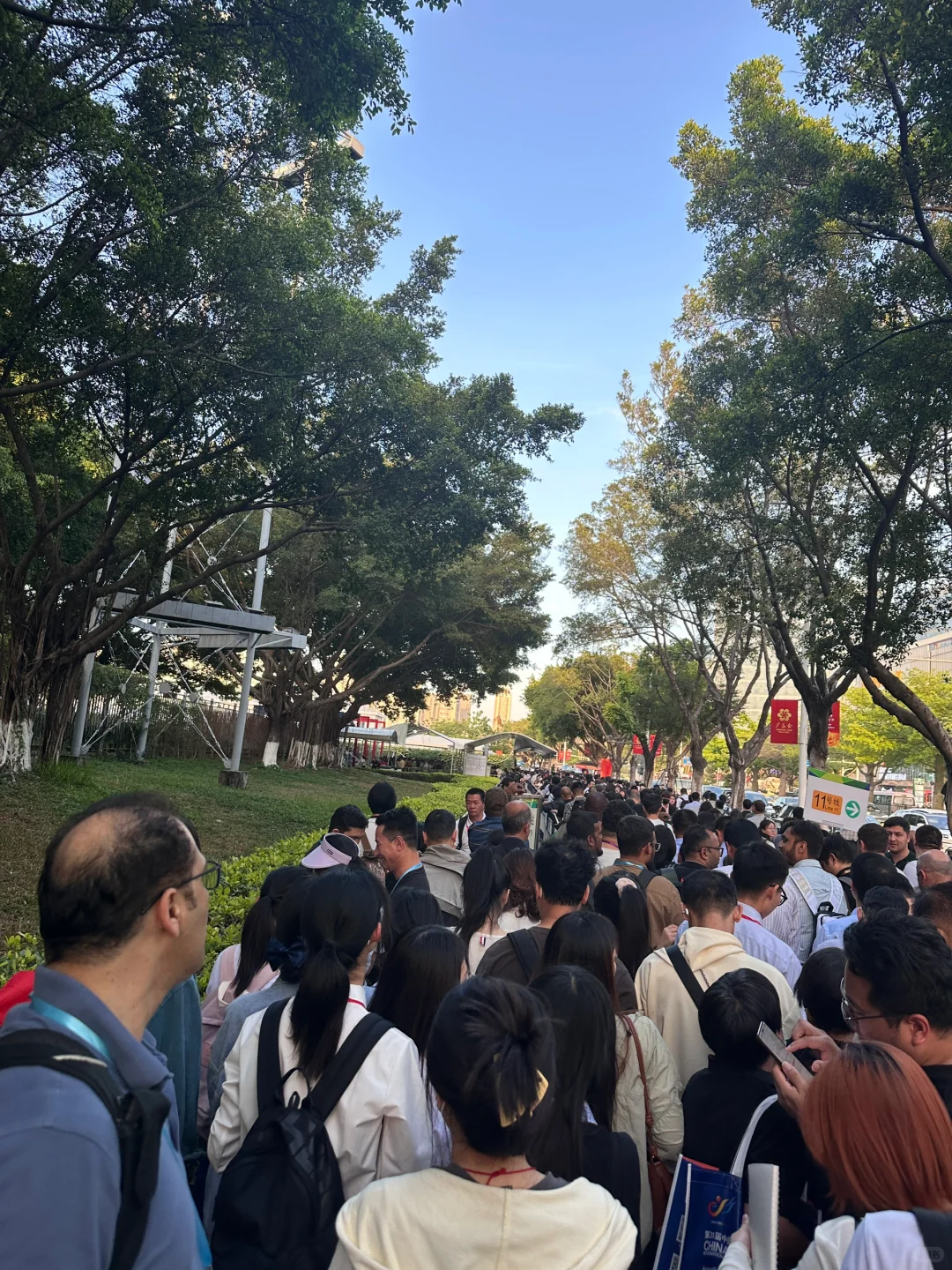 Day1好多人啊！