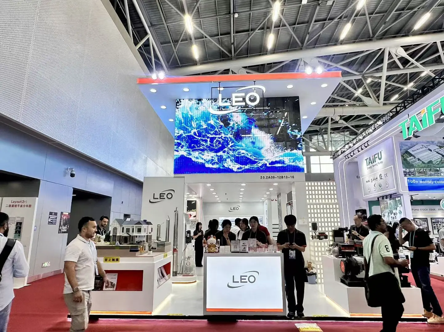 广交会一期现场 | 这些展台被众人围观！！