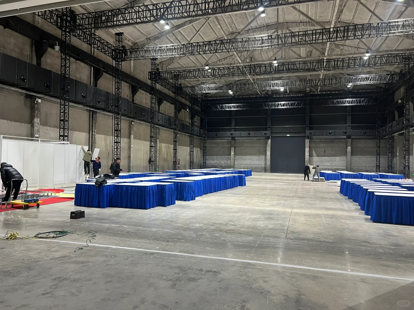 上海企业招聘会2*4展位搭建