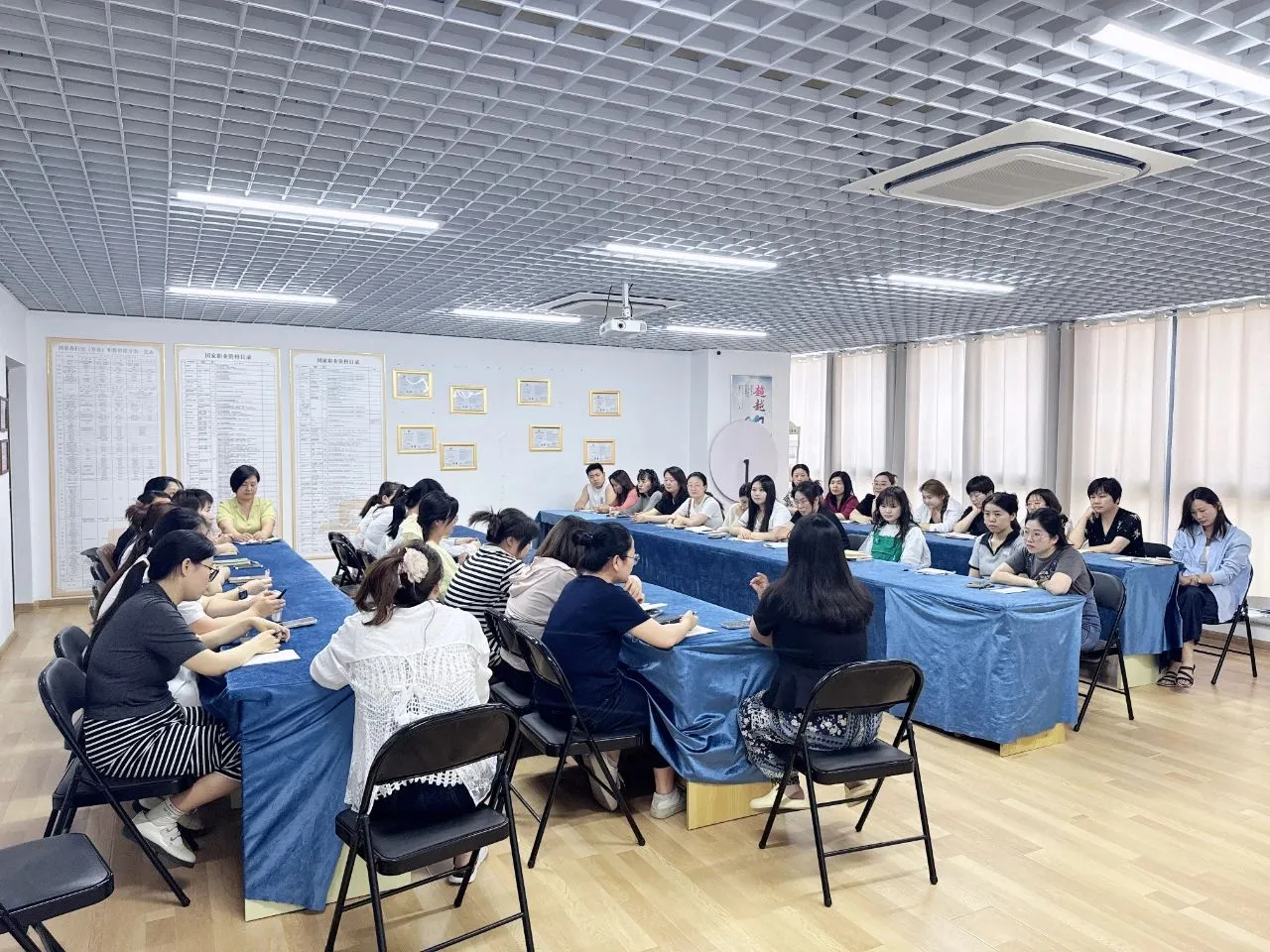 济南鼎祥六月员工大会圆满结束?