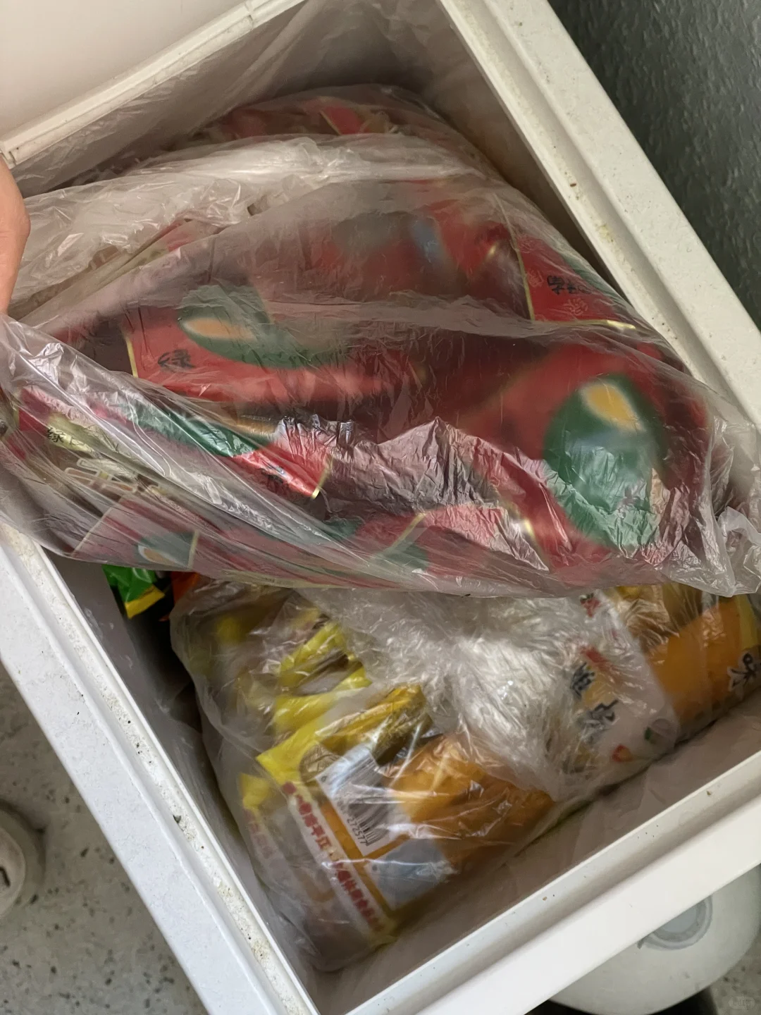 快三十了还是好喜欢吃辣条会不会很丢人啊