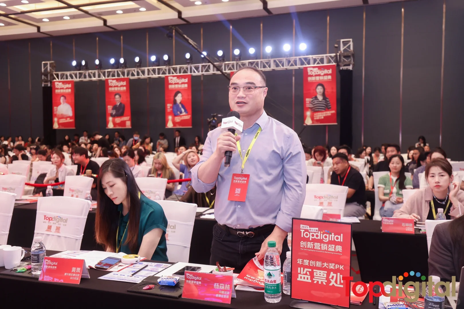 行业盛会太绝了，见证无数高光时刻