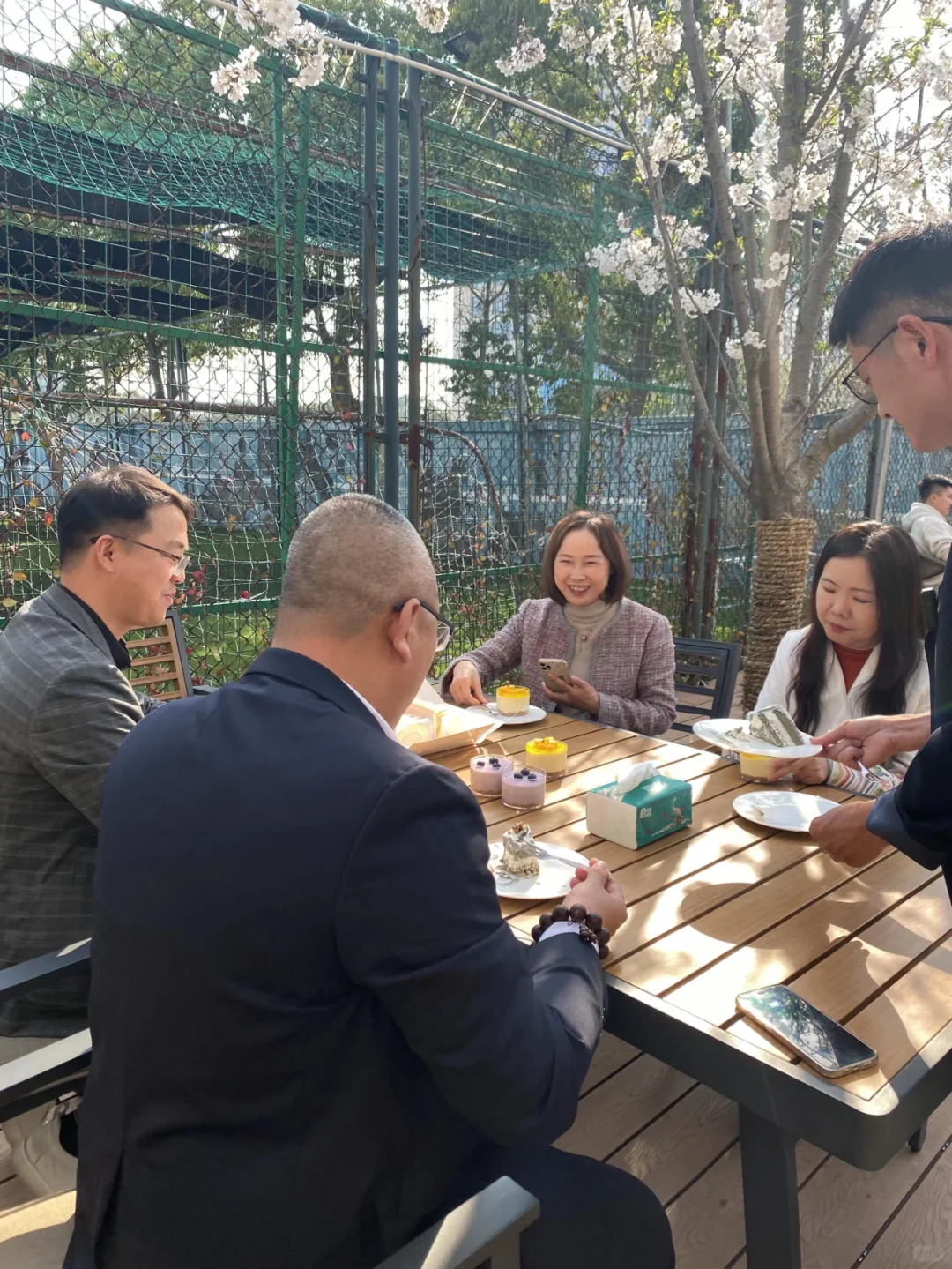 闯货首届核心供应商大会顺利举行
