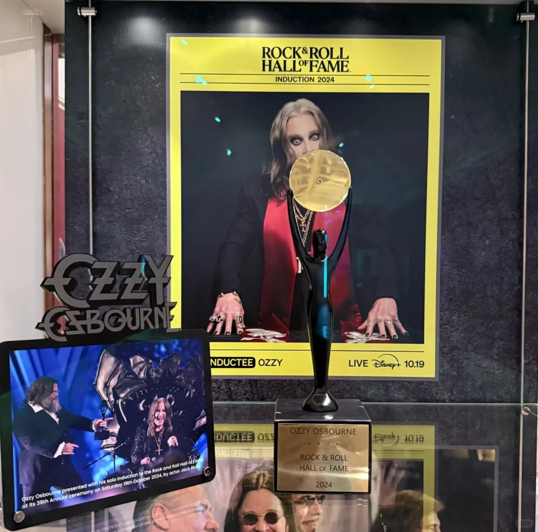 伯明翰Ozzy Osbourne纪念展