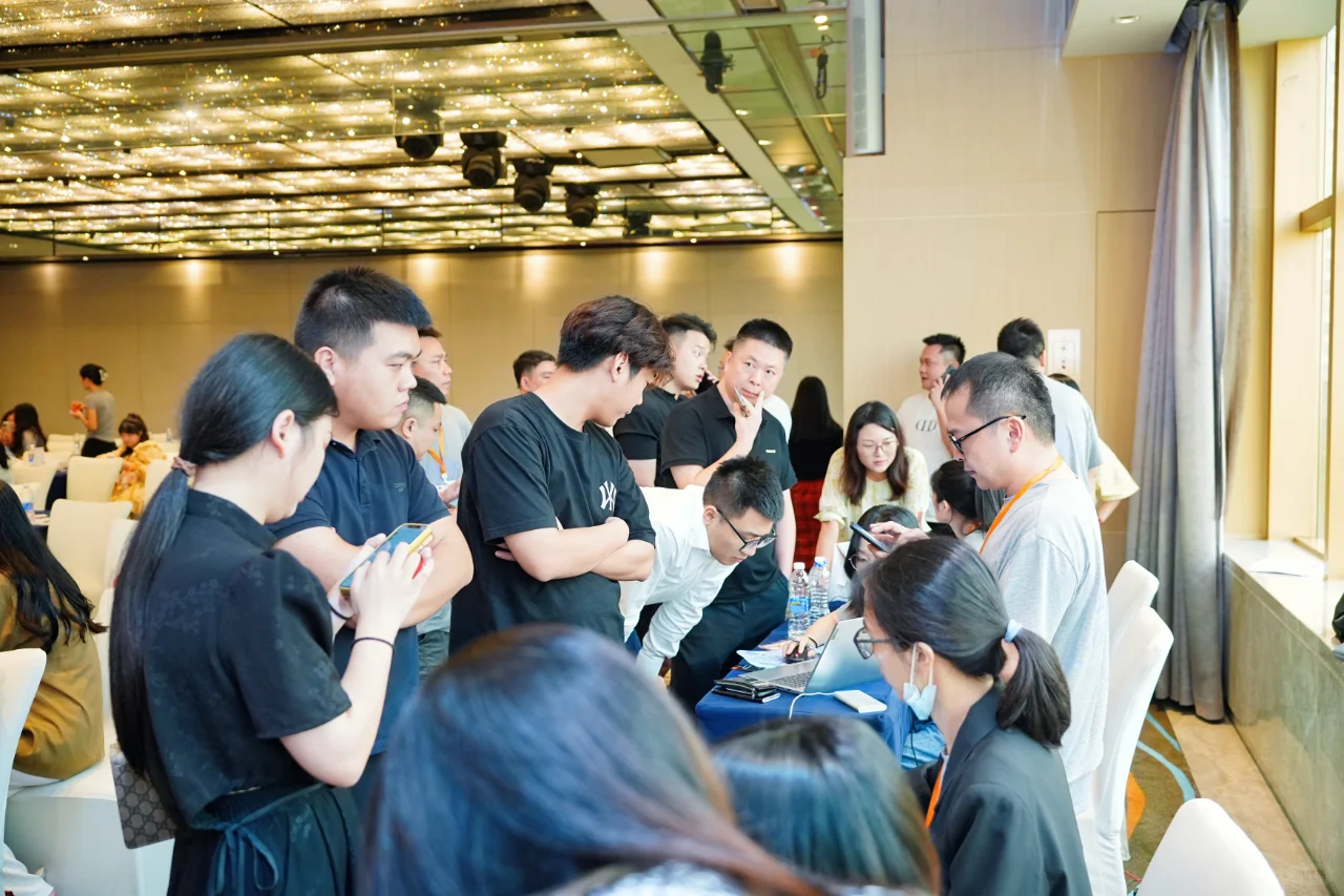 供应商交流大会现场掠影?