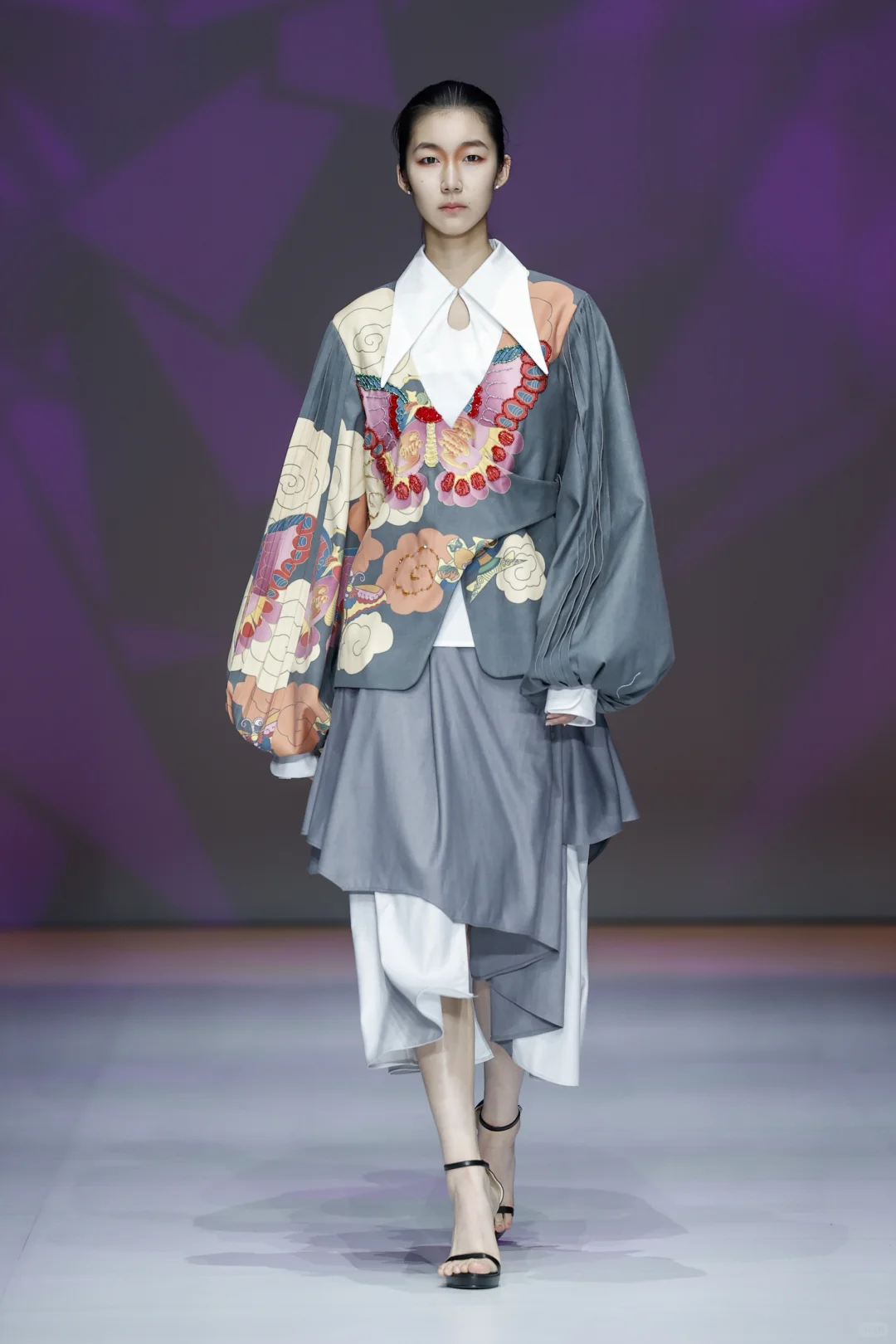 2025CGFW天津师范大学服装与服饰设计毕业秀