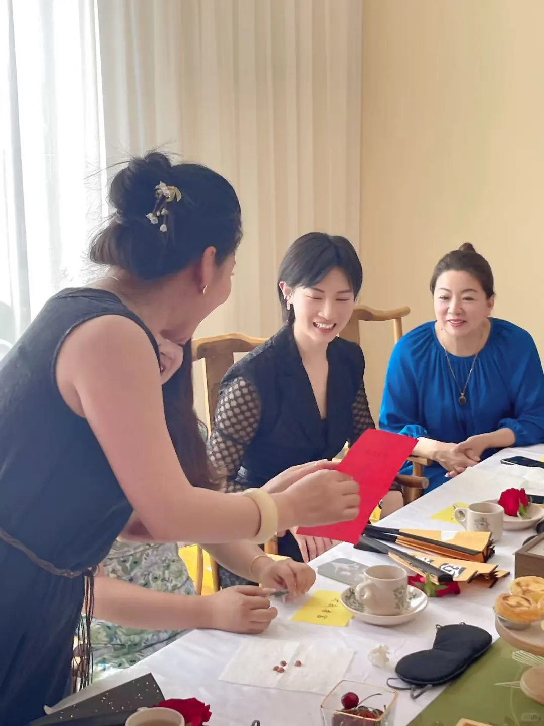 在大同|请100位女性创业者喝下午茶