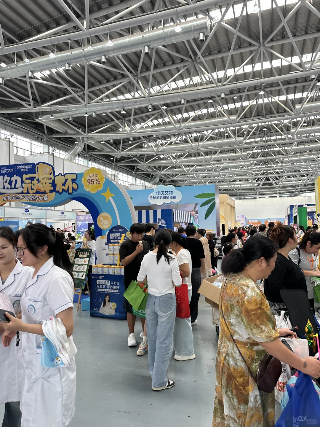 爱婴室母婴展