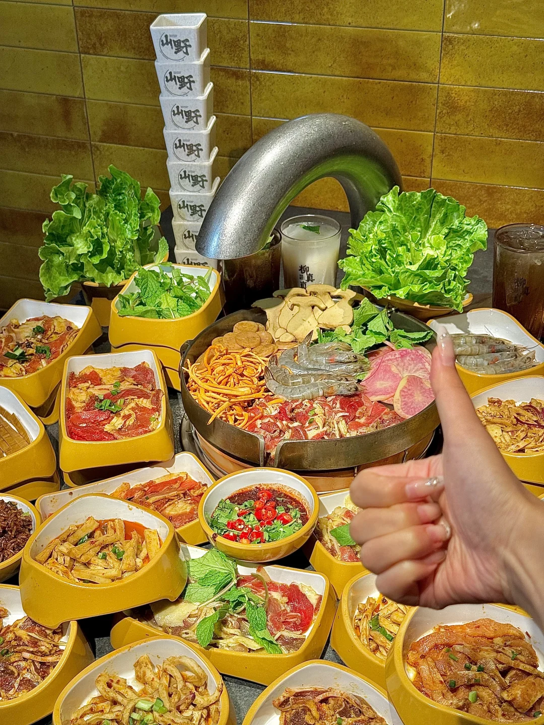 柳真真｜郑州新店?揪10位乖炫烤肉！