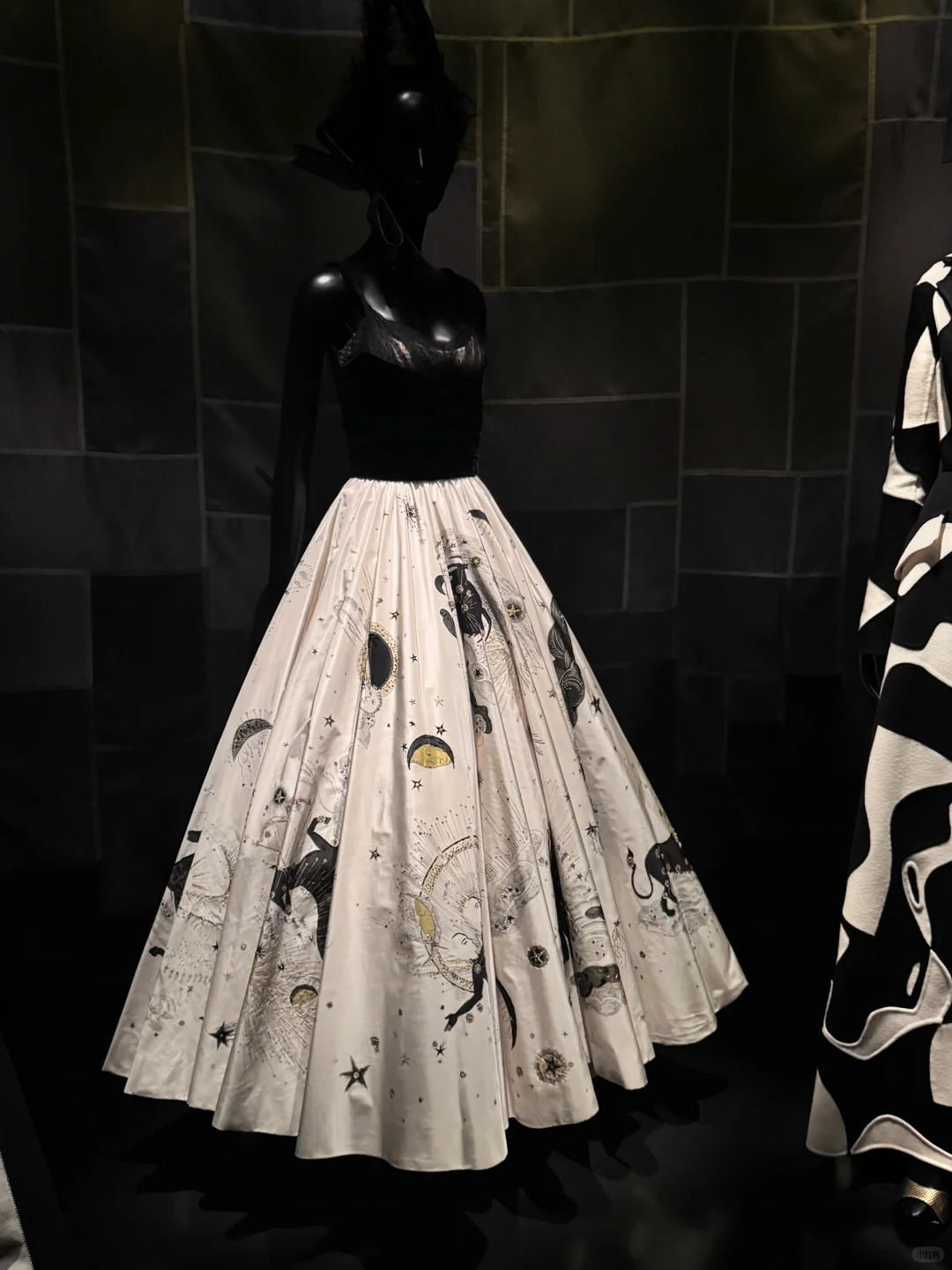 地陪日记｜来首尔必看的迪奥服装展！