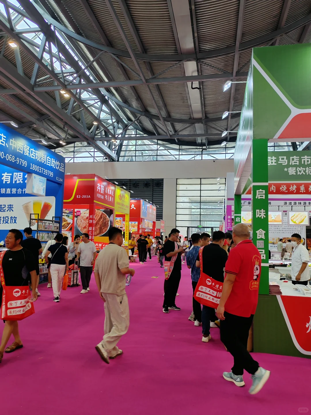 今天来郑州餐饮展会了