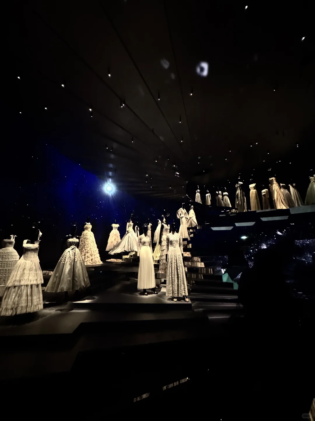地陪日记｜来首尔必看的迪奥服装展！