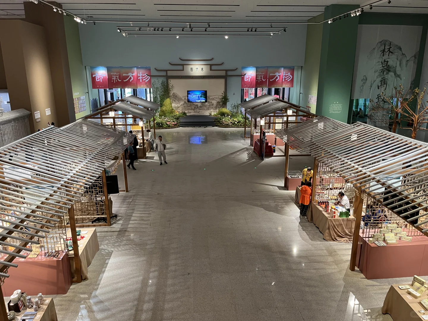 被中药香偷袭的看展体验!?策展人太会了!