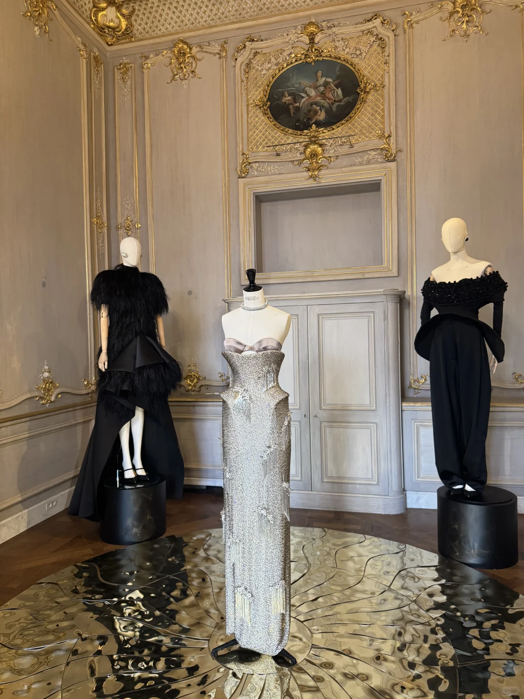 Schiaparelli 高定 你们爱这个品牌吗