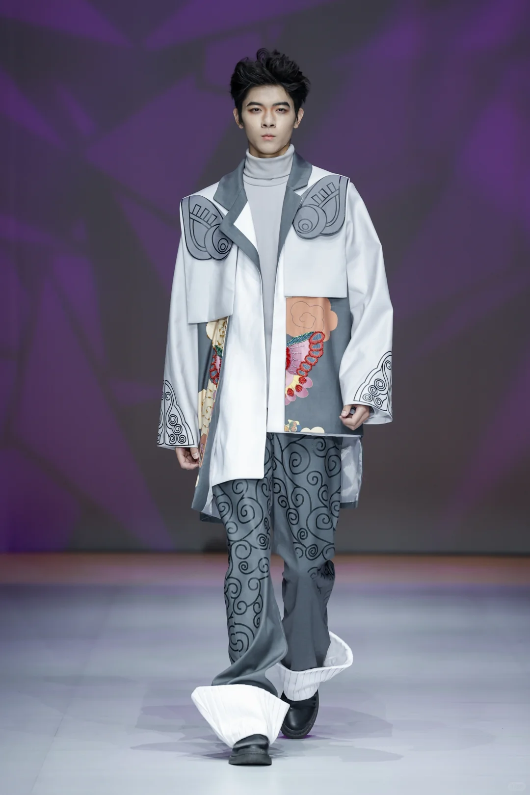 2025CGFW天津师范大学服装与服饰设计毕业秀