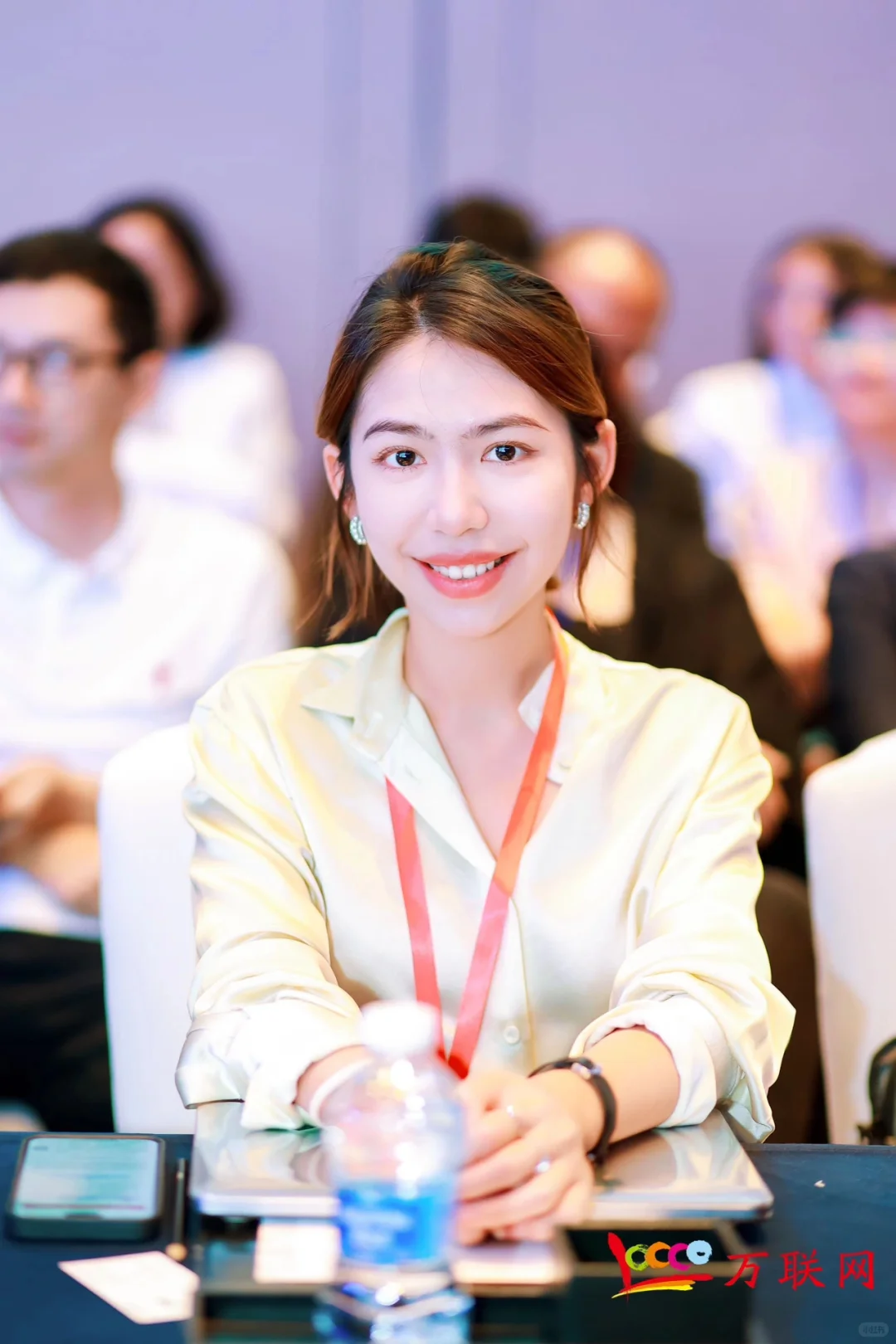 独立律师日常｜走 咱参加会议去
