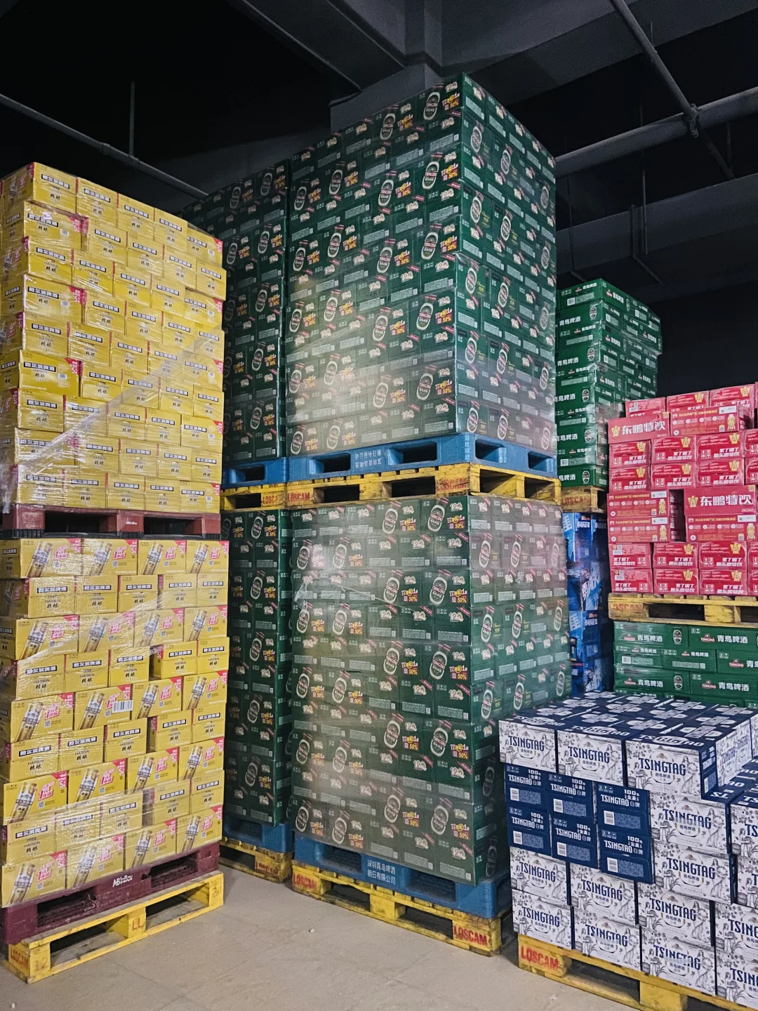 ?深圳酒水饮料批发·免费送货上门！?