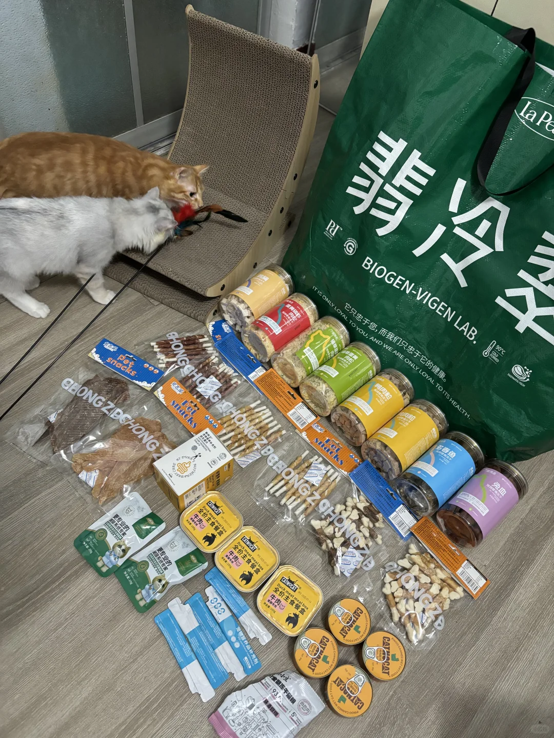 去逛逛了展区 东西还是挺多的