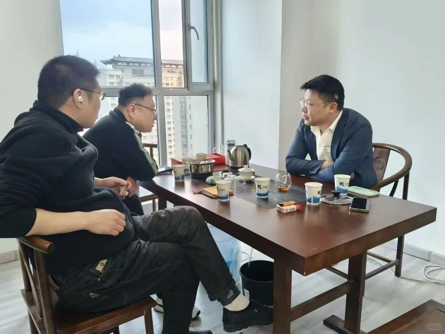 欢迎王总的到访！