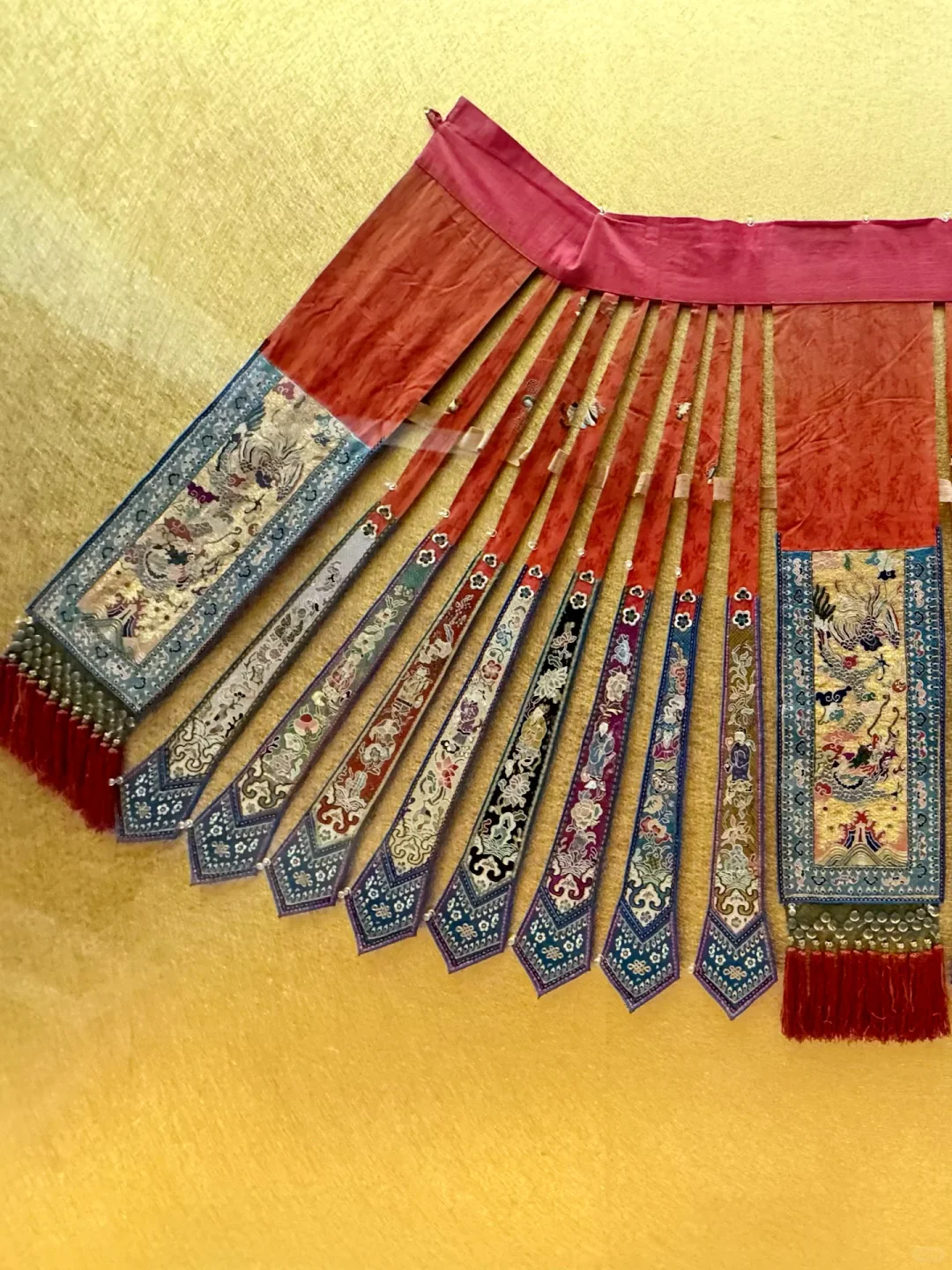 清华马面裙大展,让六百年的风雅走上街