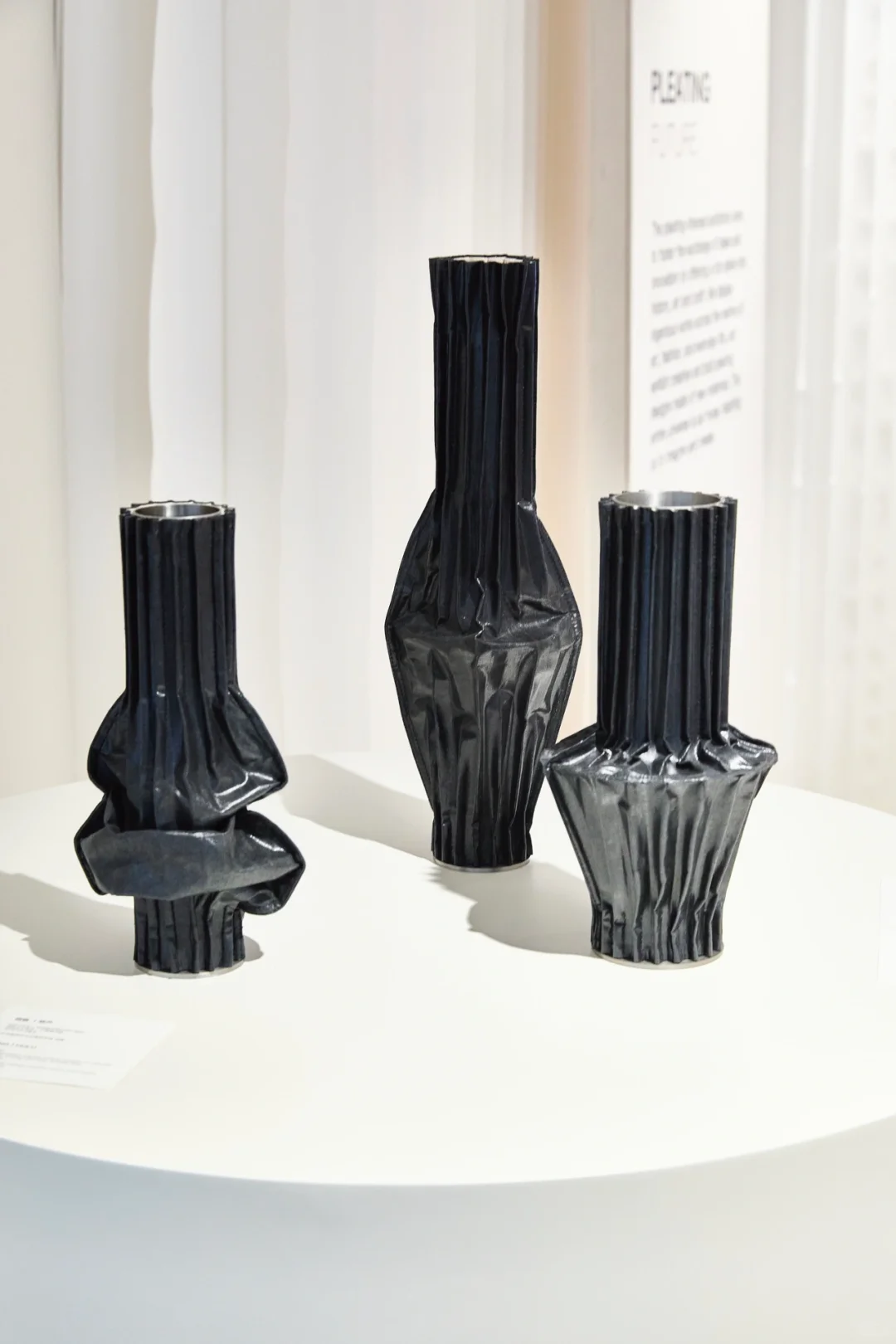 策划了一场关于《褶》的展 ? 褶与自然的故事