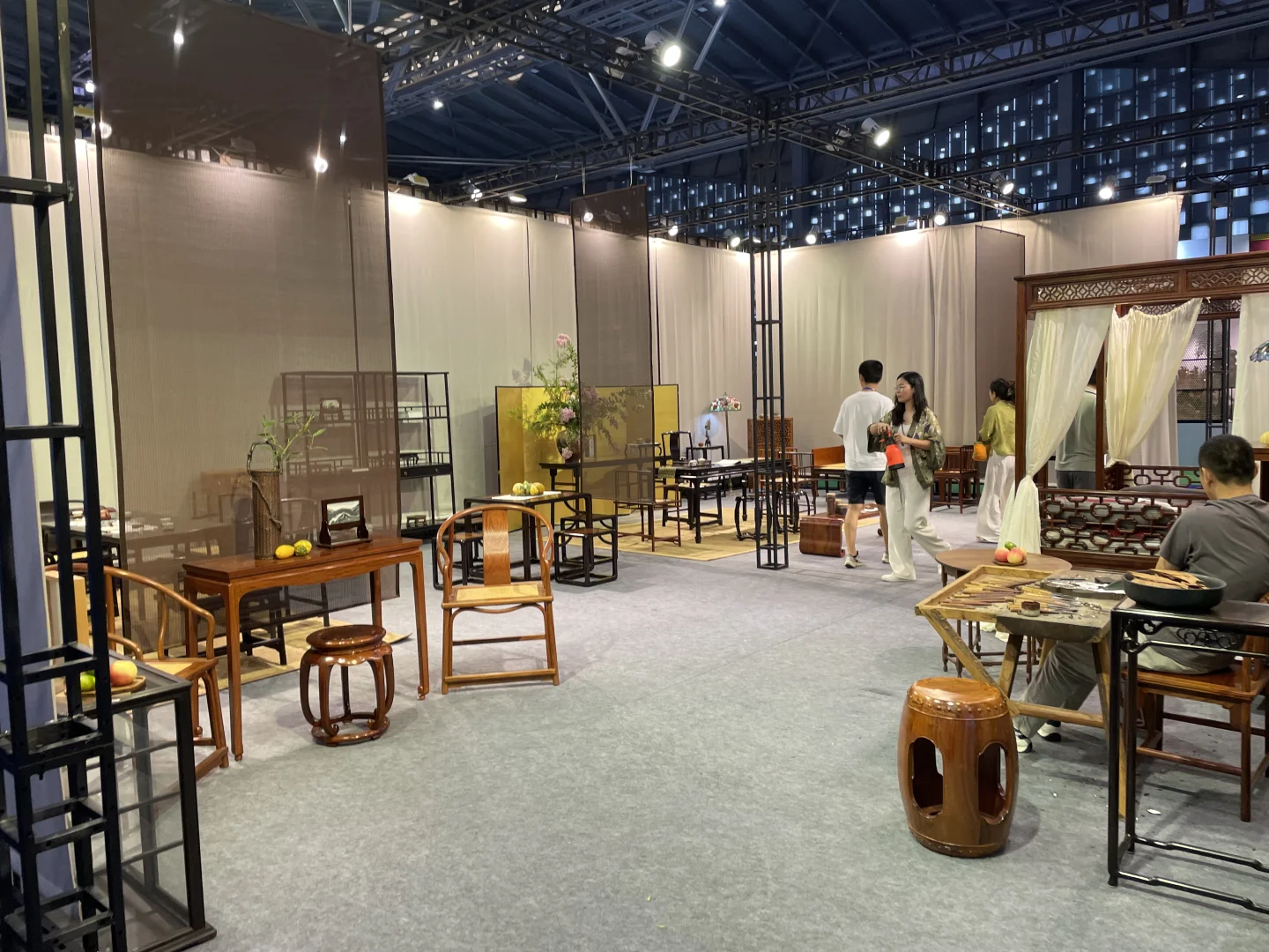 摩登上海时尚家居展，好逛好玩礼品多多