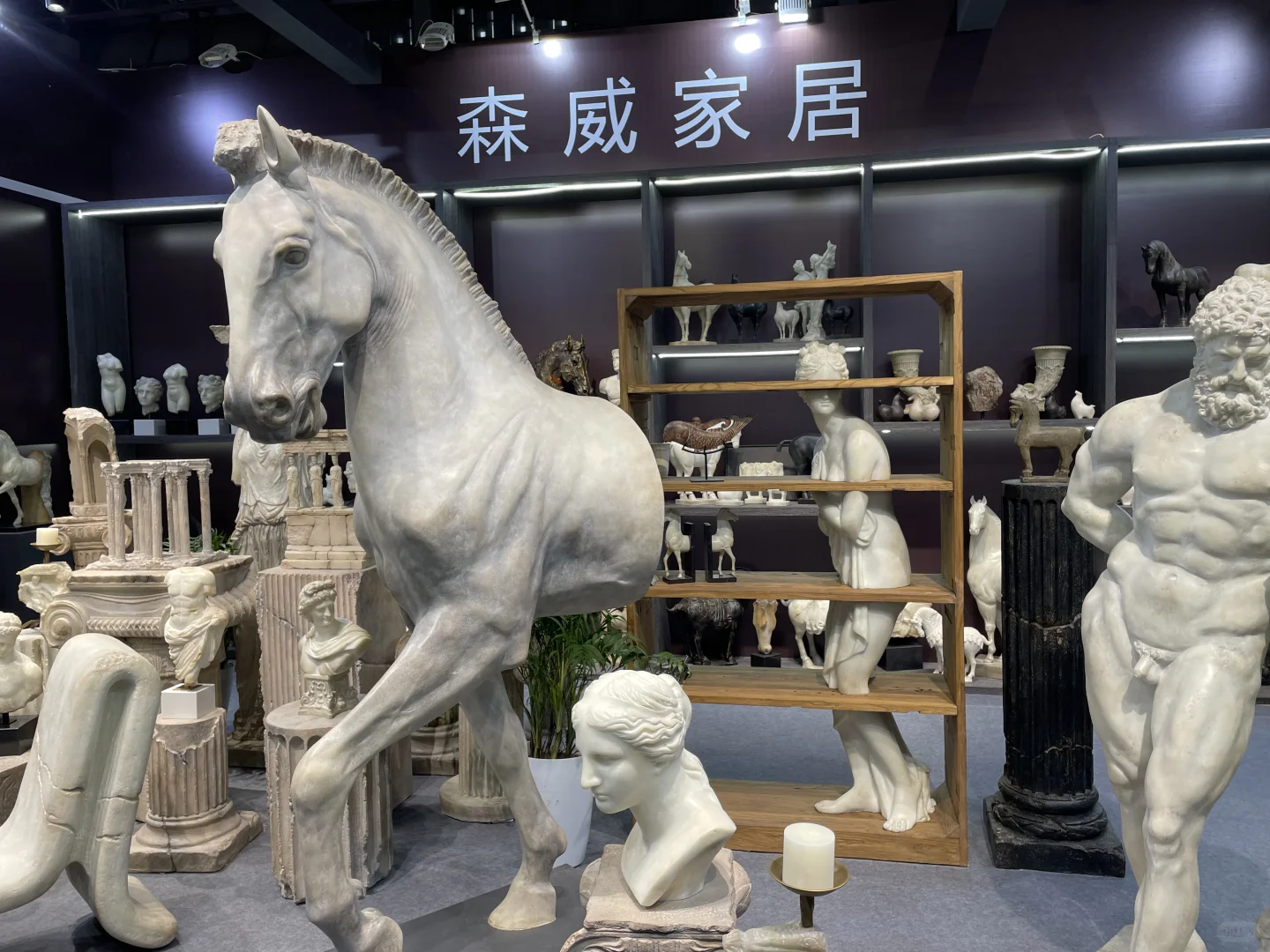 摩登上海时尚家居展，好逛好玩礼品多多