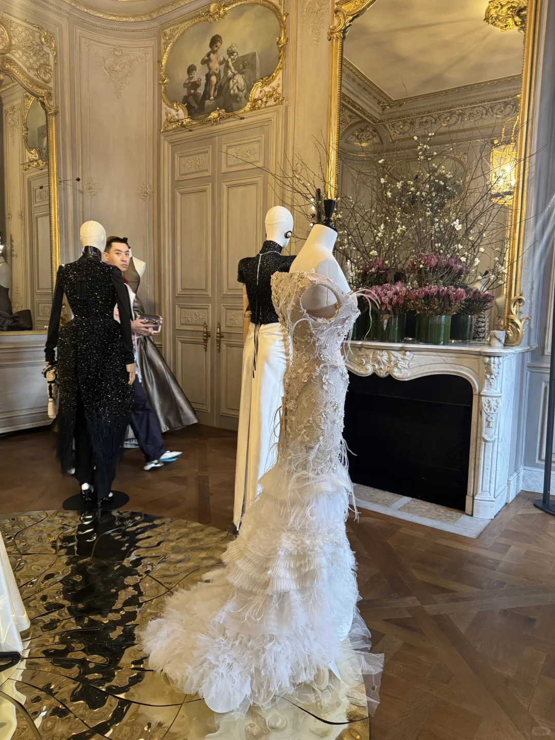 Schiaparelli 高定 你们爱这个品牌吗
