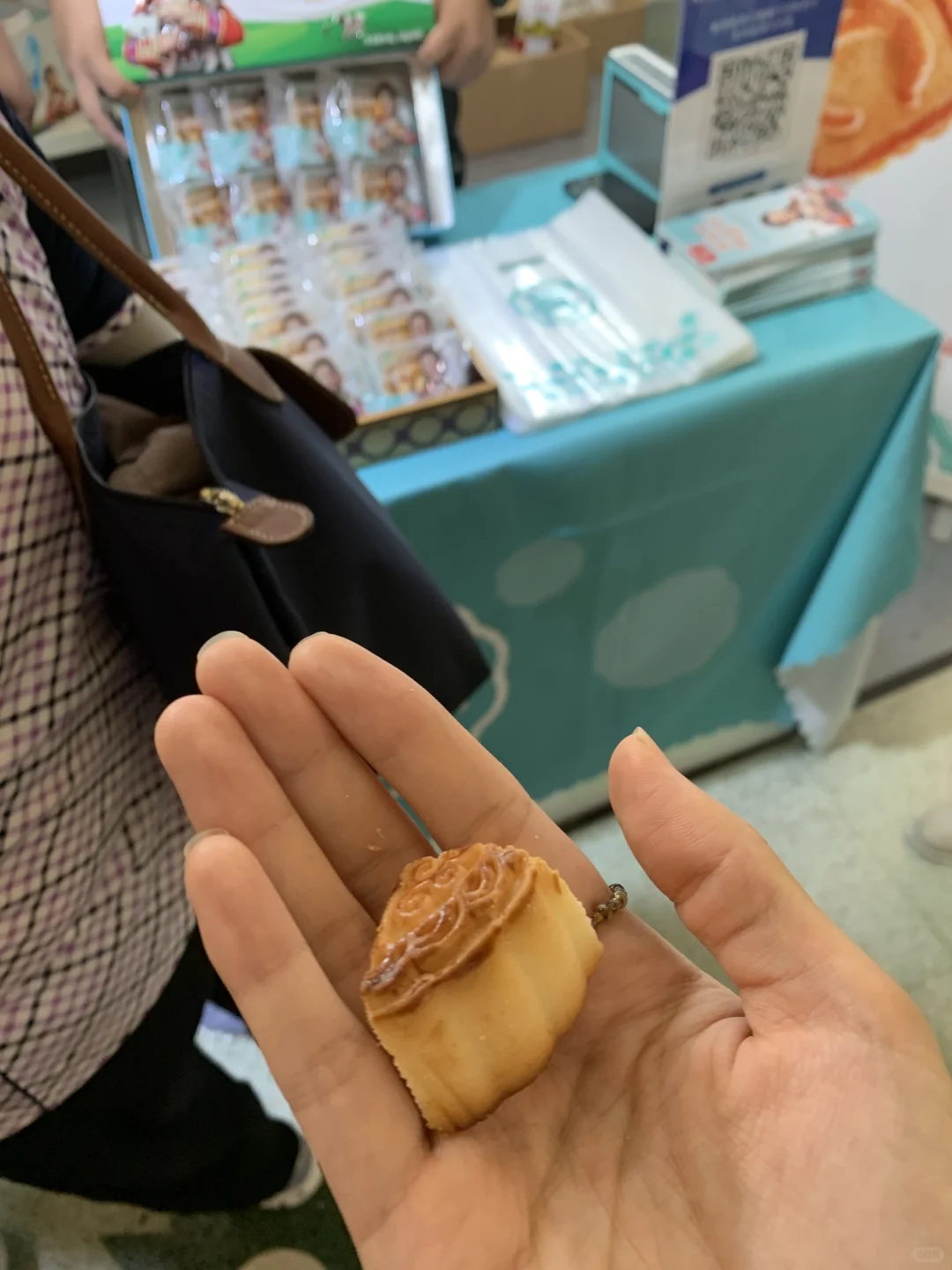 上海展览中心美食盛宴，空腹来吃到撑！