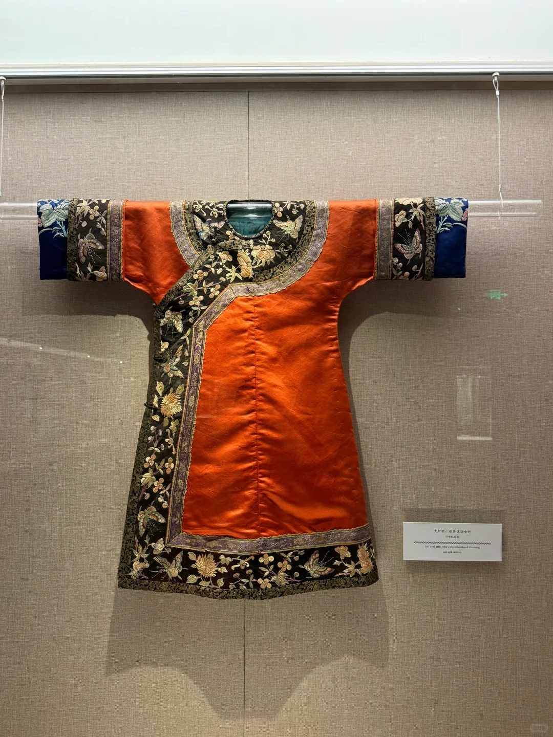 华流服魅 缩影