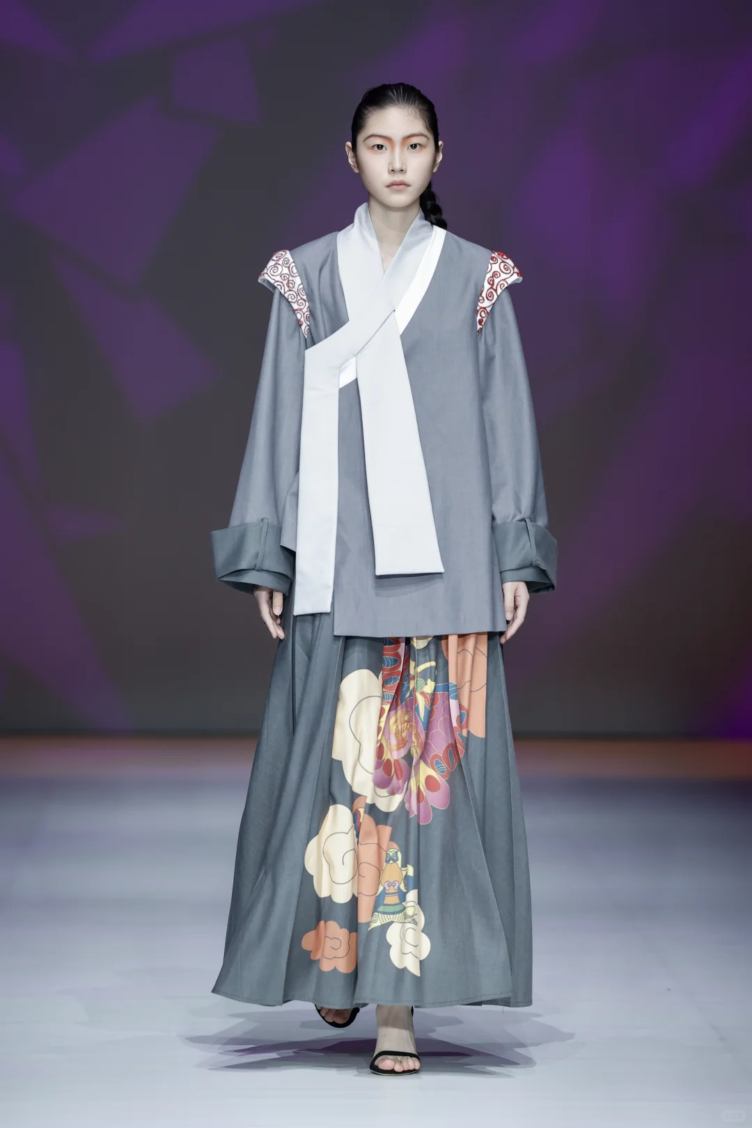 2025CGFW天津师范大学服装与服饰设计毕业秀