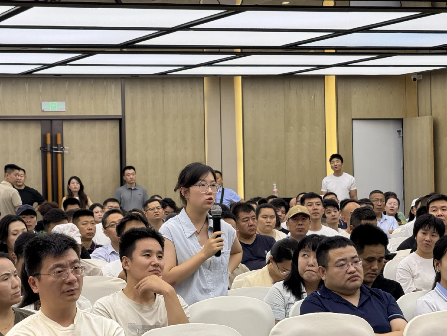 济南外贸出口峰会活动现场