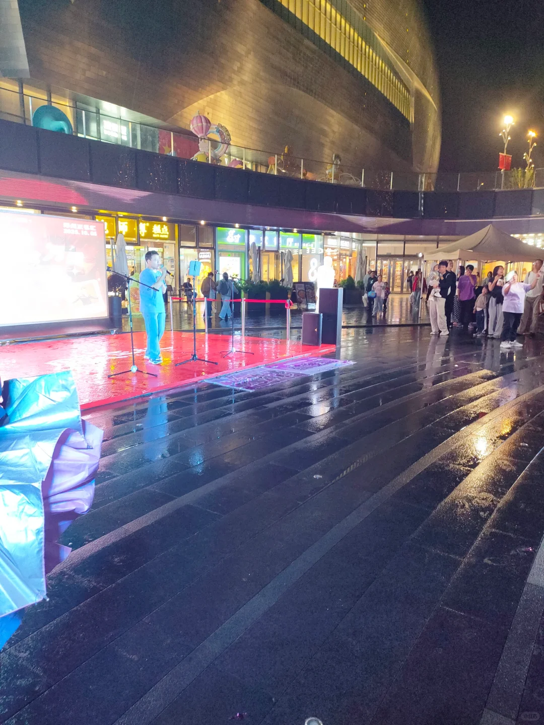 国庆逛郑州集市的plog