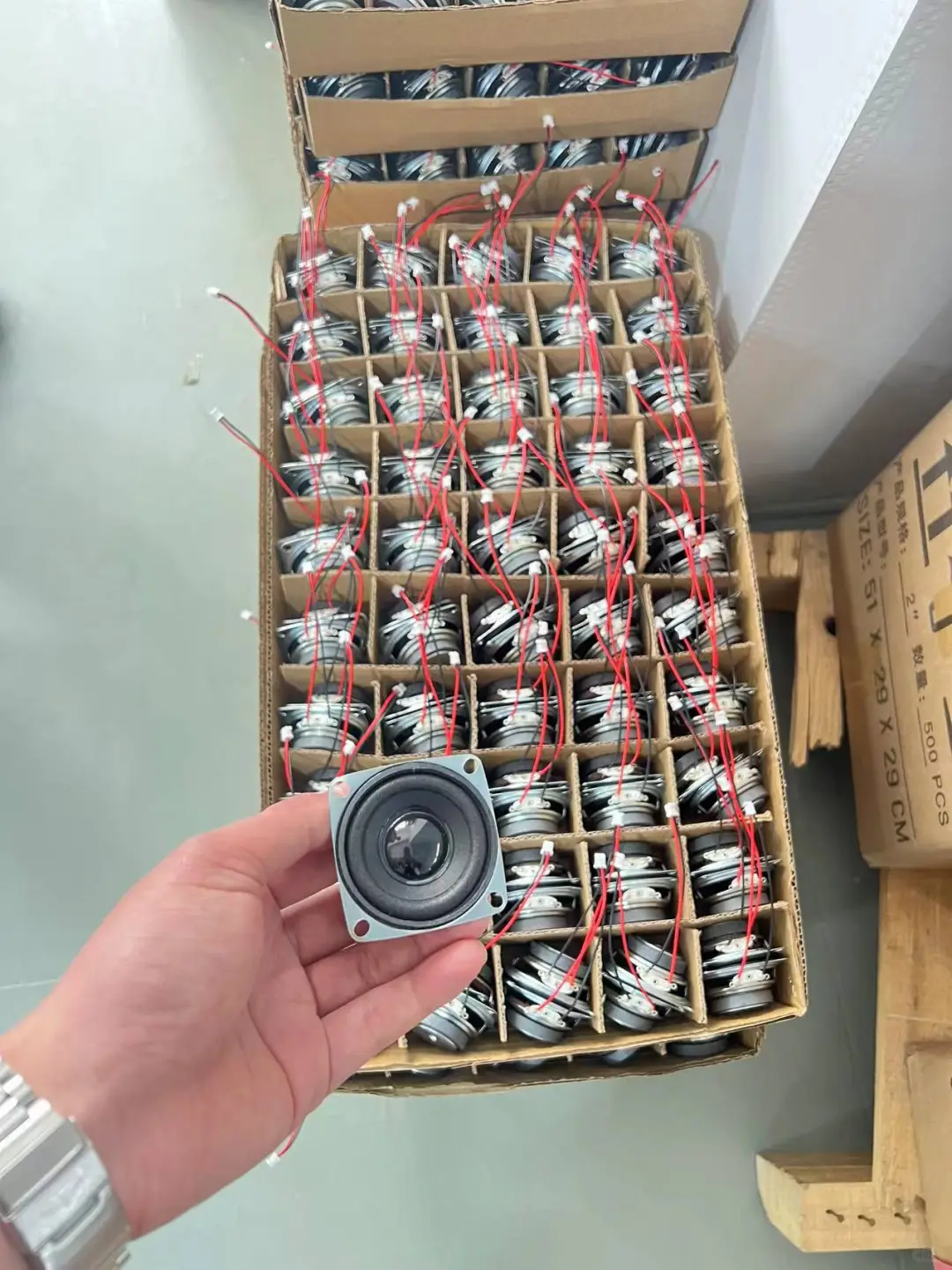 蓝牙音响手 工组装外发