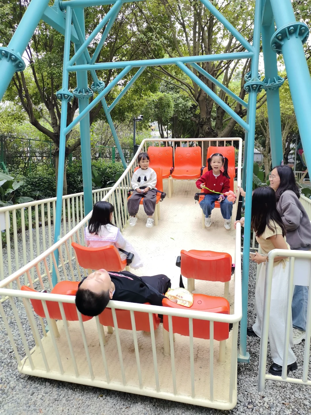 谁懂啊！温江藏在森林里的宝藏游乐园?