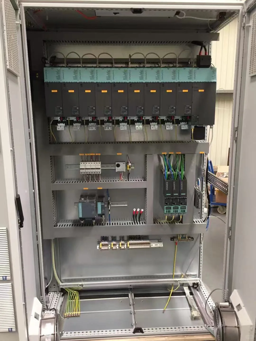 我爸让我发网上卖，成套设备怎么卖？