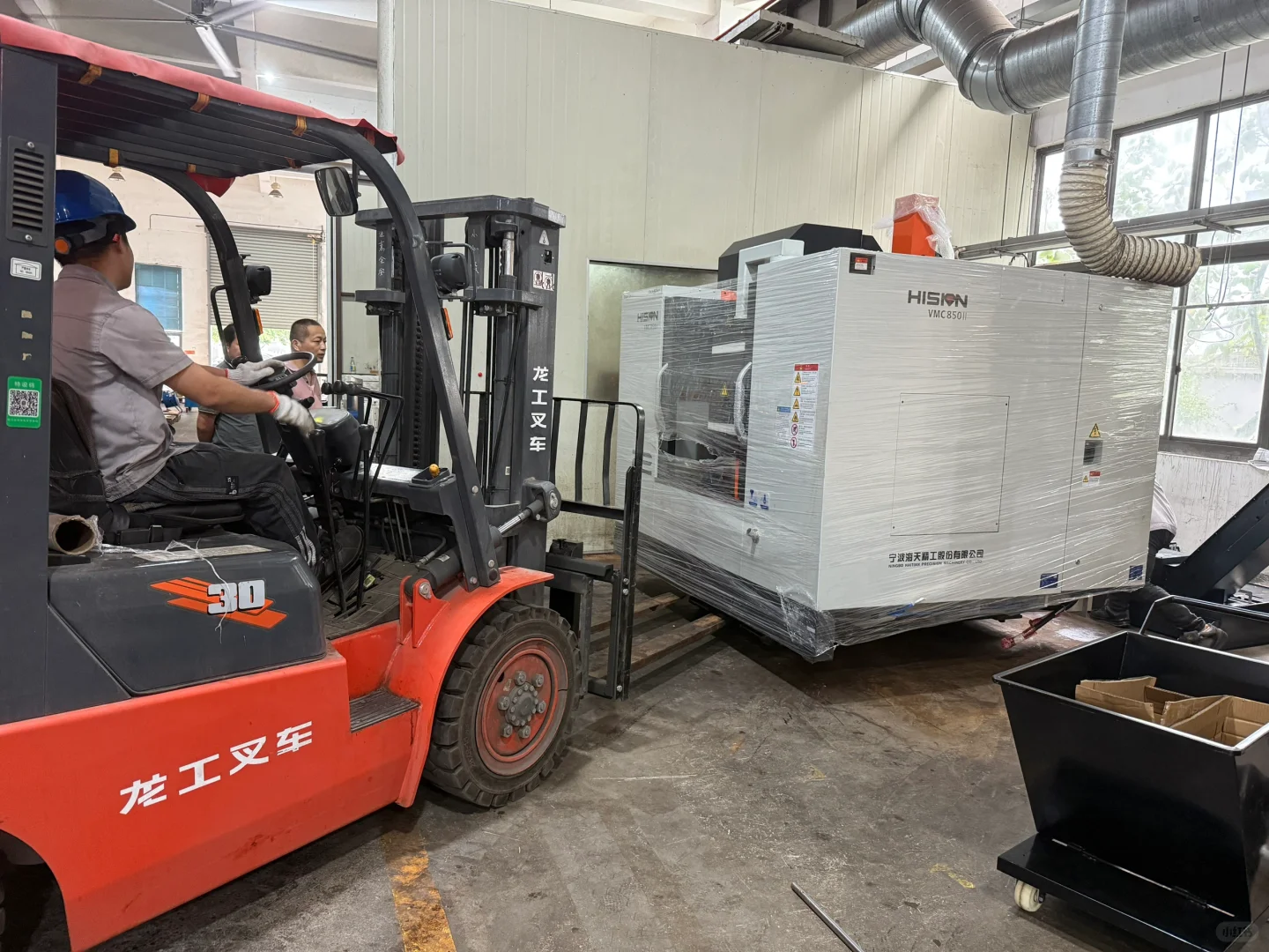 又投了两台新设备 不知何时能赚回来