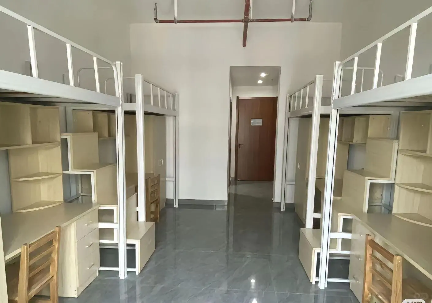 终于有一个不用穿无尘服的厂