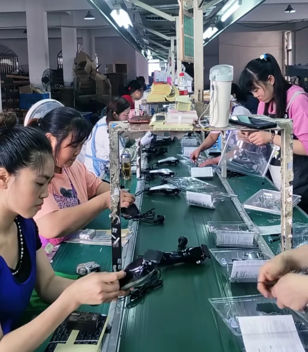 电子厂流水线都干什么？难不难？