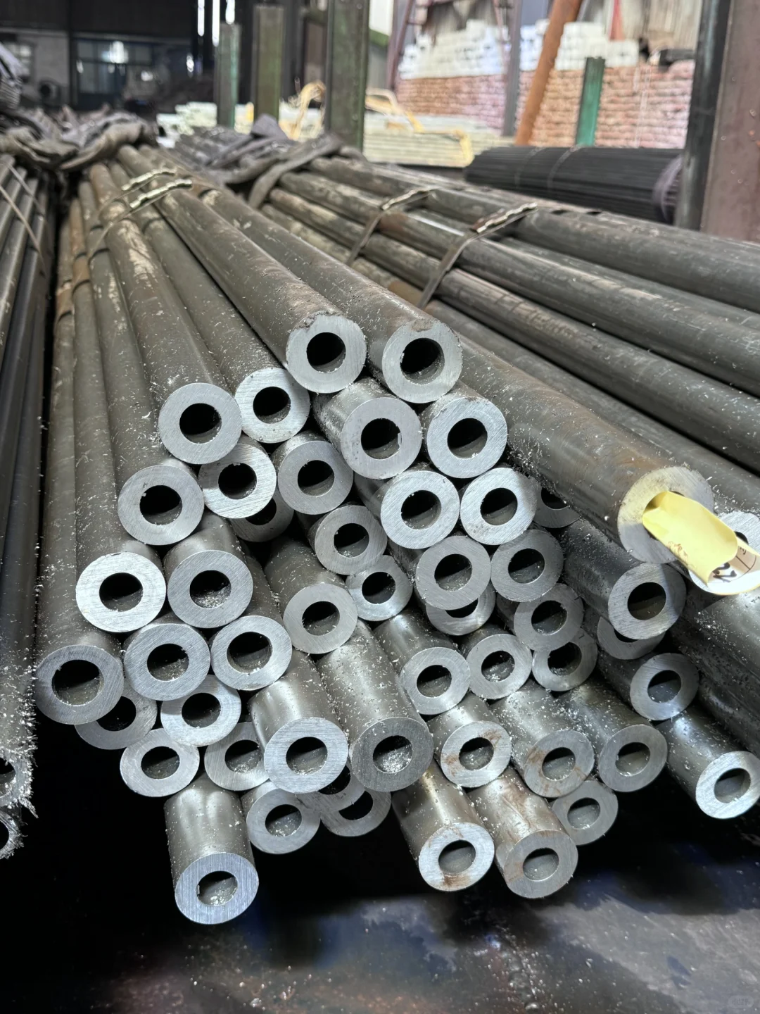 裸辞回家接手钢管厂