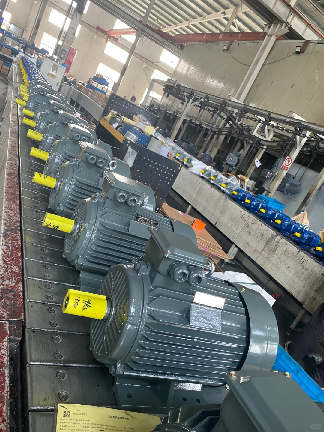 厂二代不语，只是一味的出片