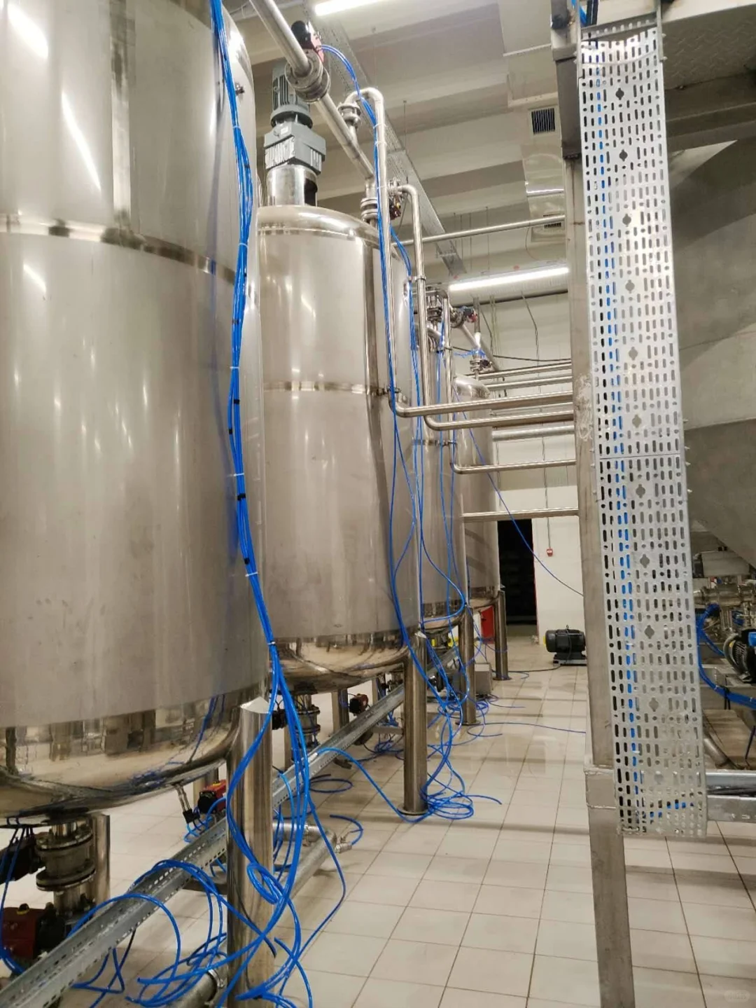 明胶生产设备的创新与优化