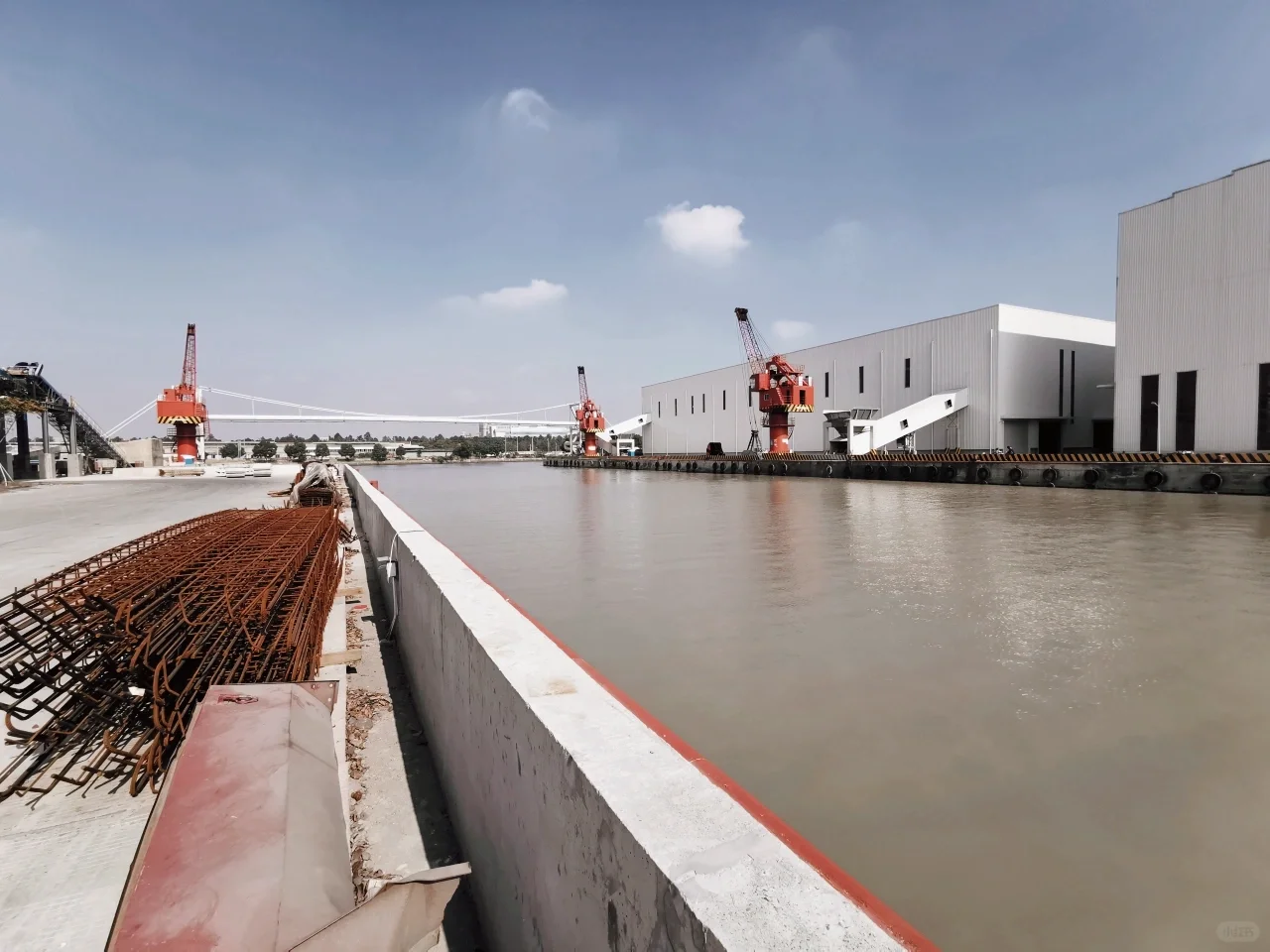 探访某企业PC预制装配工厂