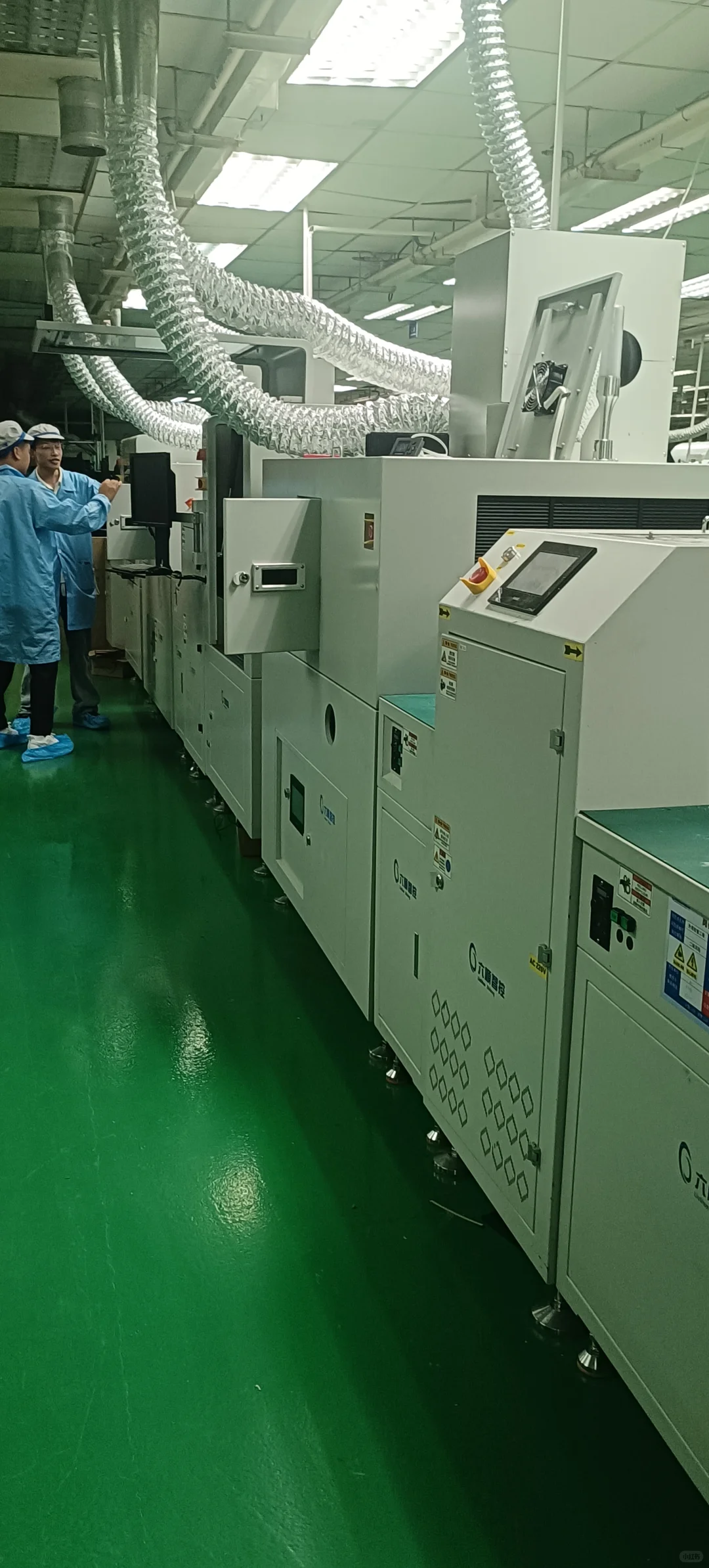 UV涂覆生产线调试现场✨