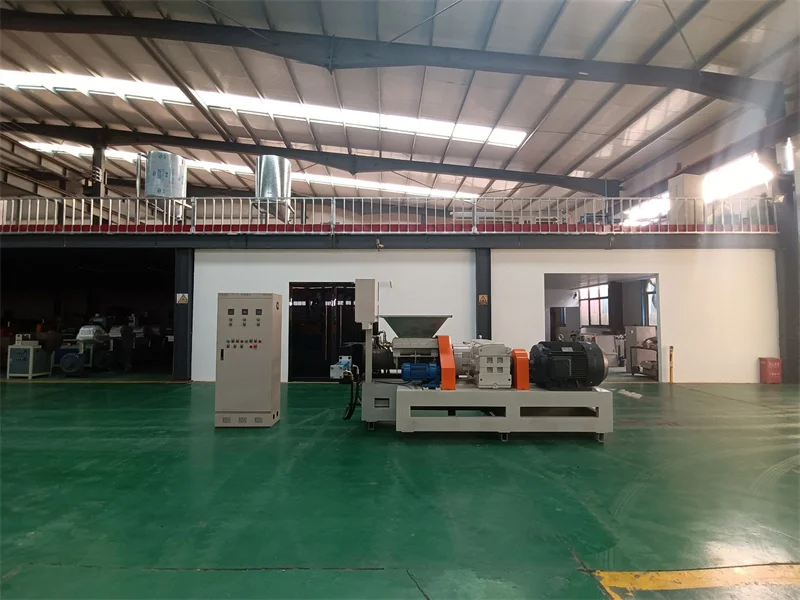 挤出机设备