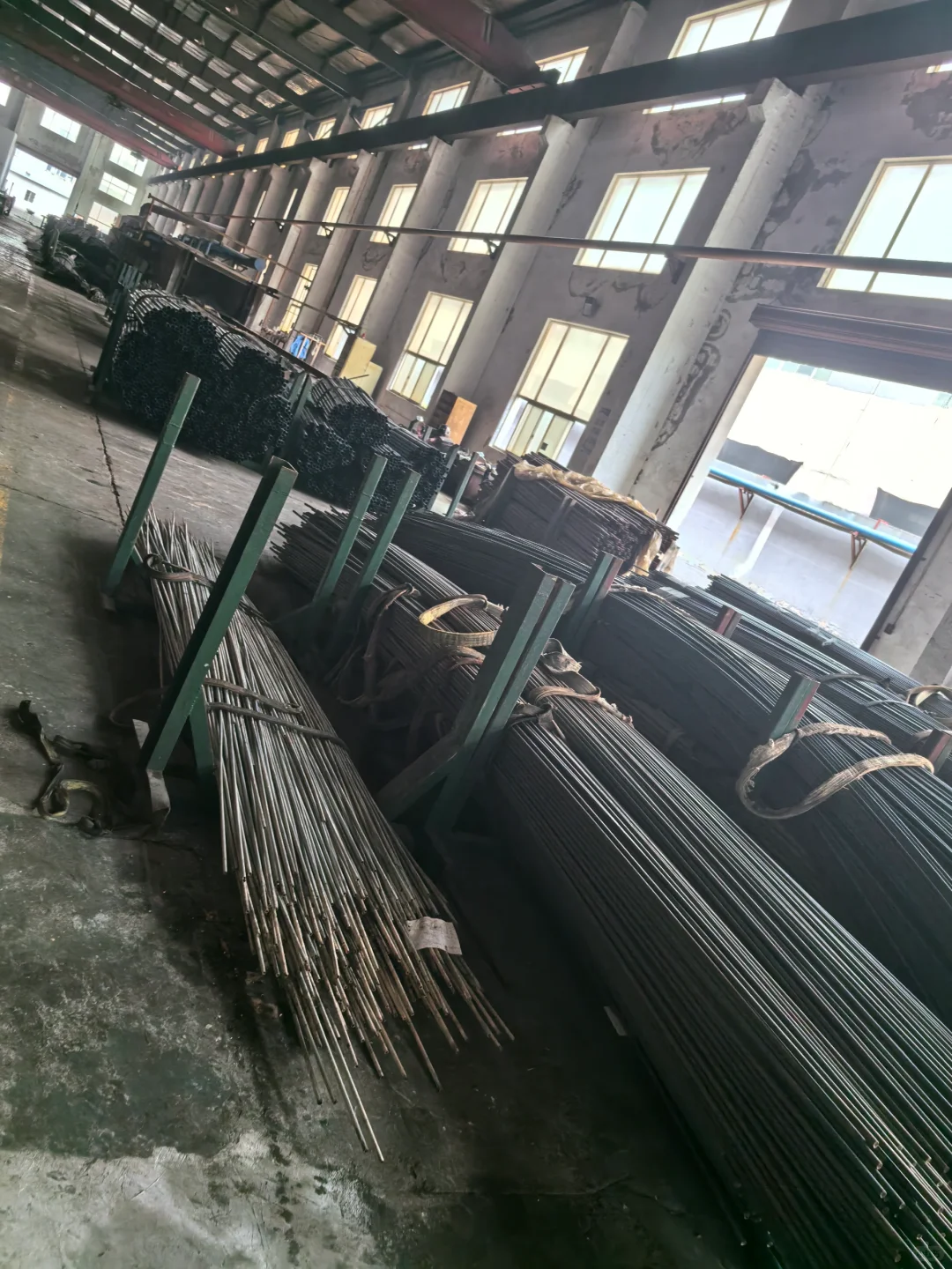 精密冷拔（冷轧）无缝钢管