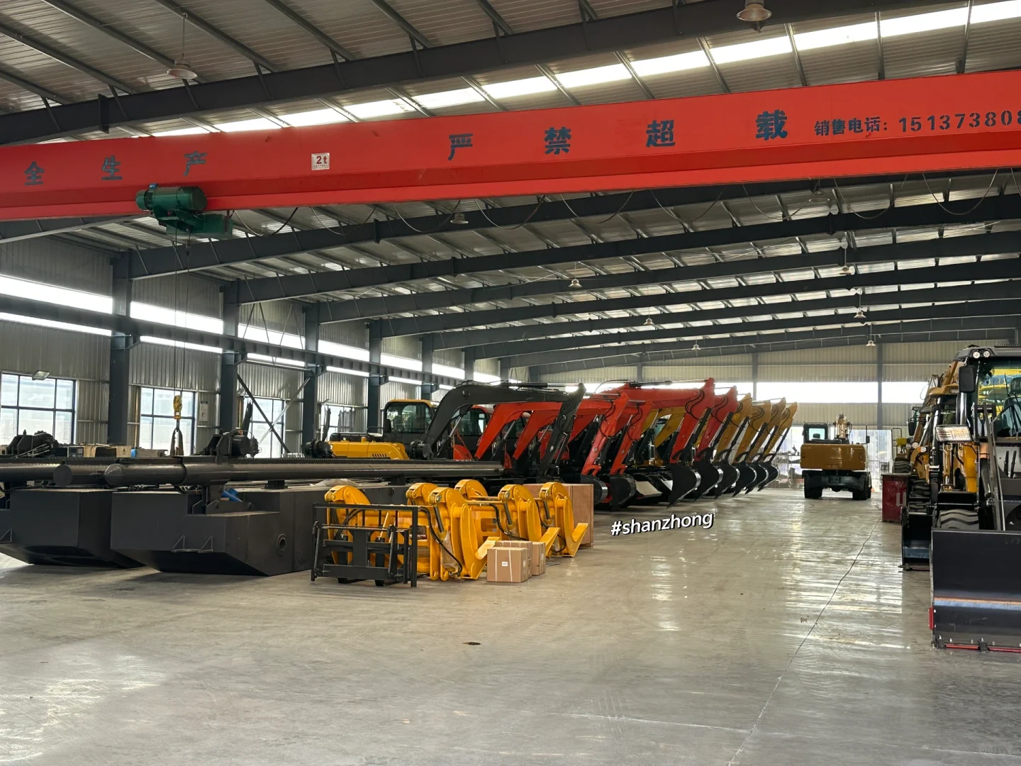 00后 工程机械? 厂二代